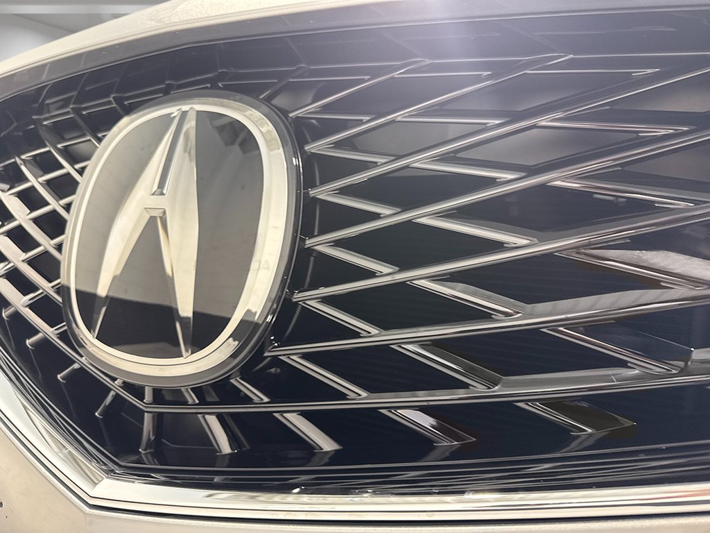 Used 2026 Acura MDX SH-AWD image 13