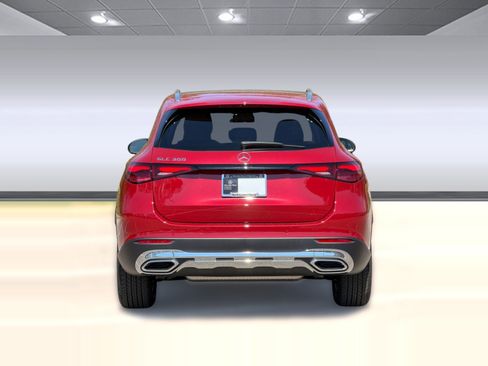 New 2026 Mercedes-Benz GLC 300 image 9