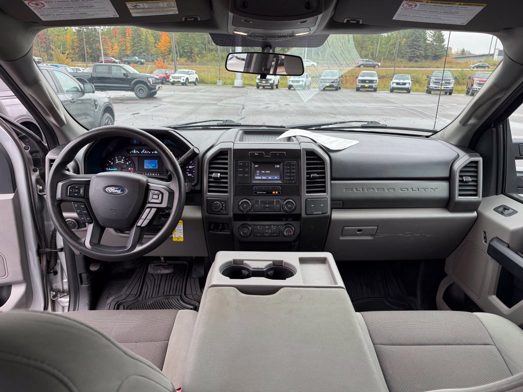 Used 2019 Ford F250 XL w/ Power Equipment Group AWD/4WD image 11