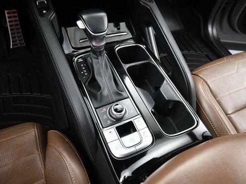 Used 2022 Kia Telluride SX w/ SX Prestige Package AWD/4WD image 13