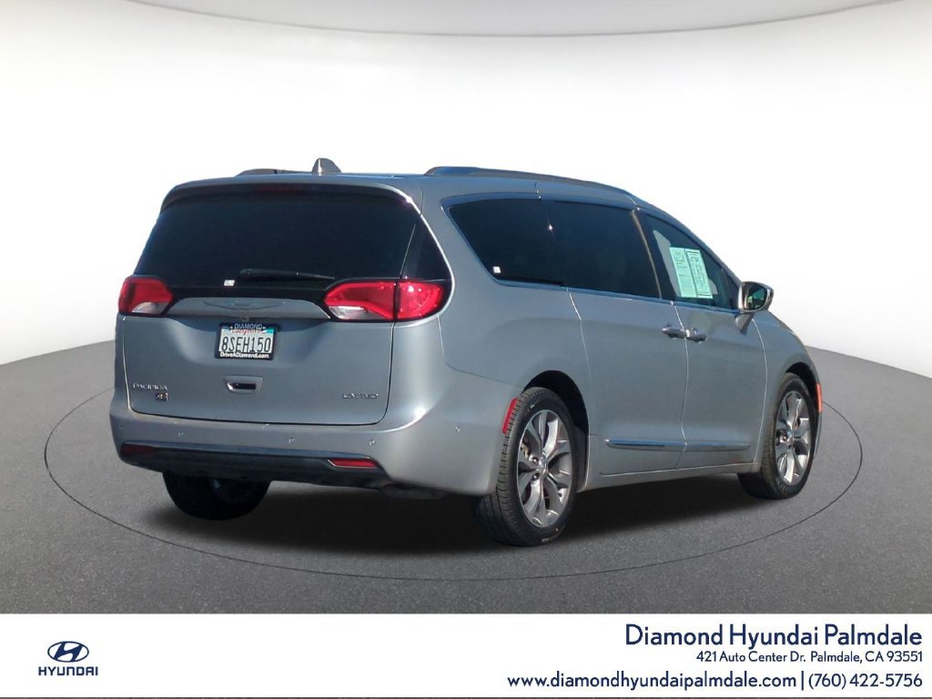 Used 2020 Chrysler Pacifica Limited FWD image 7