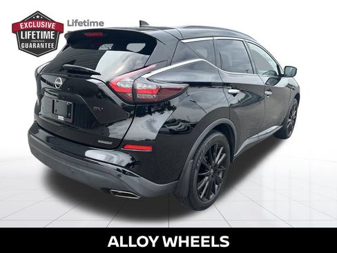 Certified 2023 Nissan Murano SV w/ SV Midnight Edition Package FWD image 7