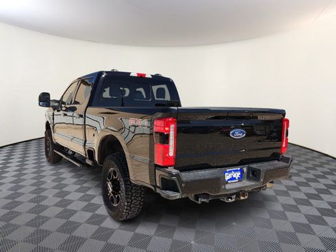 Used 2024 Ford F250 XLT w/ XLT Premium Package image 3