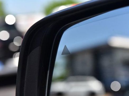 Used 2023 Dodge Durango GT image 11