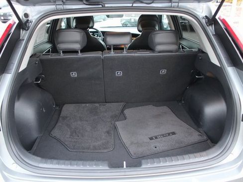 Used 2023 Kia Niro EX image 19