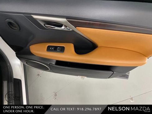 Used 2022 Lexus RX 450h AWD w/ Premium Package image 43