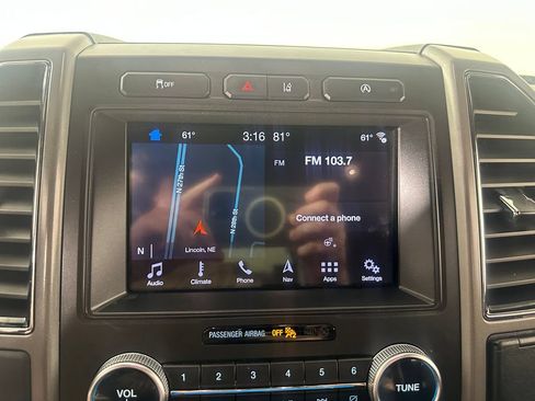Used 2019 Ford Expedition XLT w/ Equipment Group 202A RWD image 31