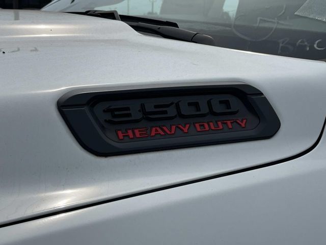 New 2024 RAM 3500 Tradesman AWD/4WD image 13
