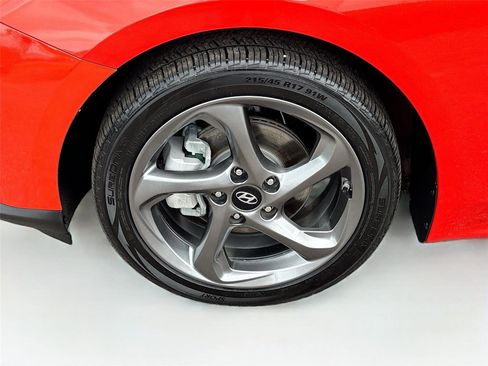 Used 2021 Hyundai Veloster 2.0 FWD image 28