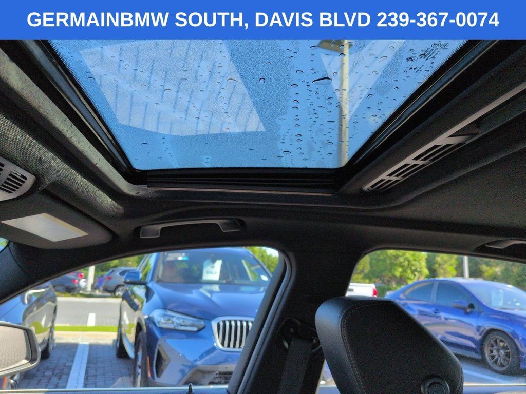 Used 2017 BMW 330i xDrive Sedan AWD/4WD image 22