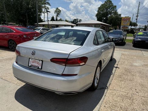 Used 2021 Volkswagen Passat 2.0T S FWD image 5
