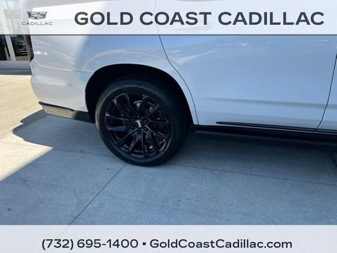 Used 2023 Cadillac Escalade Sport w/ LPO, ONYX Package AWD/4WD image 6