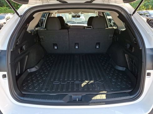 Used 2024 Subaru Outback Premium AWD/4WD image 27