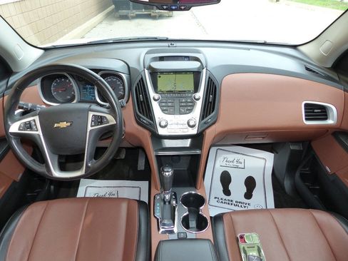 Used 2016 Chevrolet Equinox LTZ w/ Enhanced Convenience Package AWD/4WD image 23