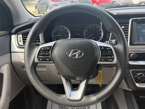 Used 2019 Hyundai Sonata SE FWD image 10