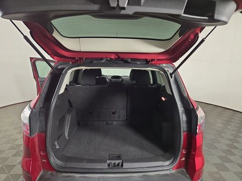 Used 2017 Ford Escape SE FWD image 29