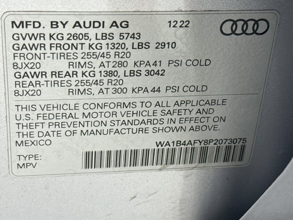 Certified 2023 Audi SQ5 Premium Plus w/ Premium Plus Package AWD/4WD image 34