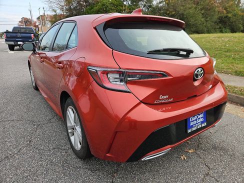 Used 2019 Toyota Corolla SE image 4