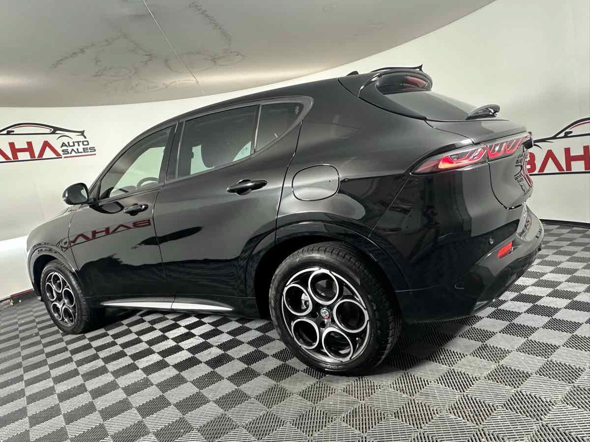 Used 2024 Alfa Romeo Tonale Ti AWD/4WD image 7