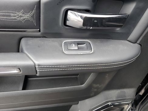 Used 2022 RAM 3500 Limited image 33