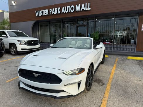 Used 2020 Ford Mustang Premium RWD image 1