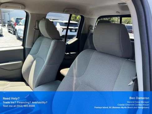 Used 2019 Nissan Frontier SV AWD/4WD image 10