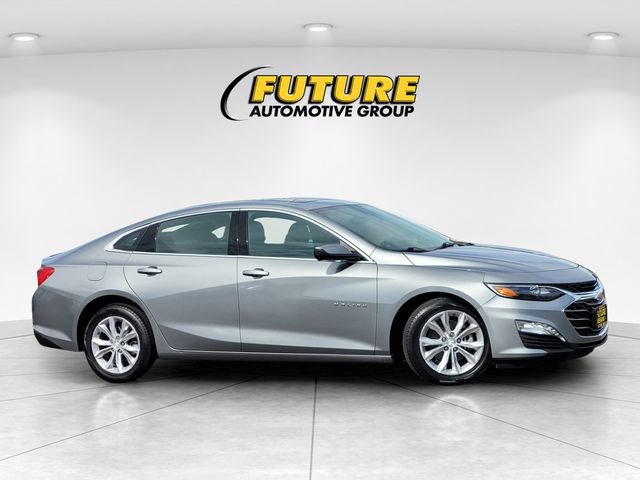 Used 2024 Chevrolet Malibu LT FWD image 1