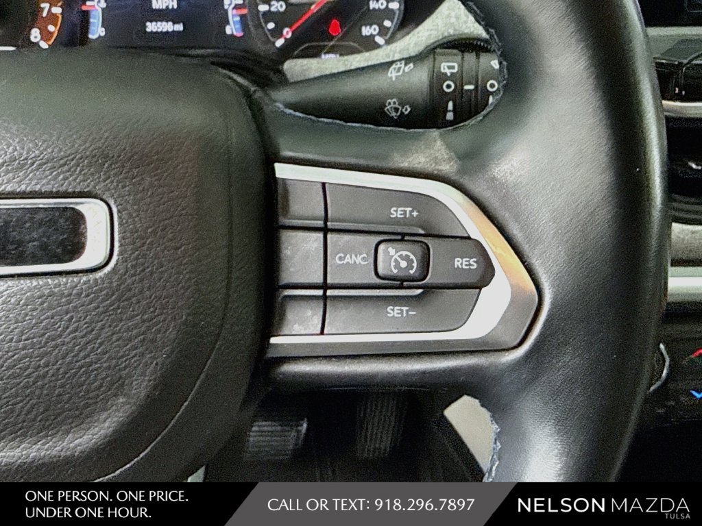 Used 2022 Jeep Compass Latitude w/ Sun and Sound Group AWD/4WD image 25