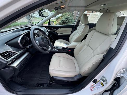 Used 2017 Subaru Impreza 2.0i Limited image 11