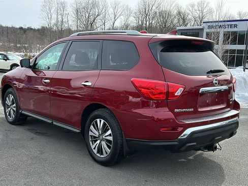 Used 2019 Nissan Pathfinder SL image 6