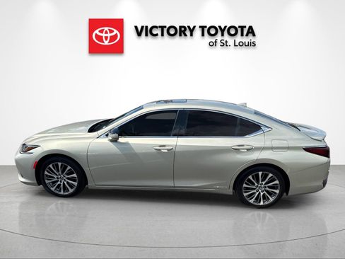 Used 2021 Lexus ES 300h w/ Premium Package FWD image 6