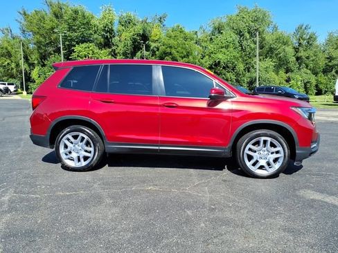 Used 2025 Honda Passport EX-L image 8