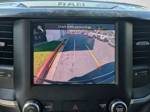 Used 2019 RAM 1500 Big Horn AWD/4WD image 13
