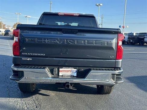 Used 2022 Chevrolet Silverado 1500 LT image 9