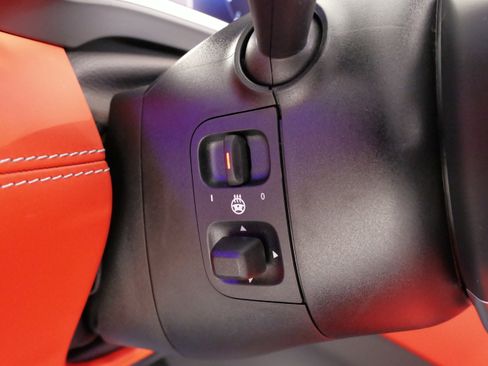 Used 2022 Mercedes-Benz SL 63 AMG 4MATIC image 35