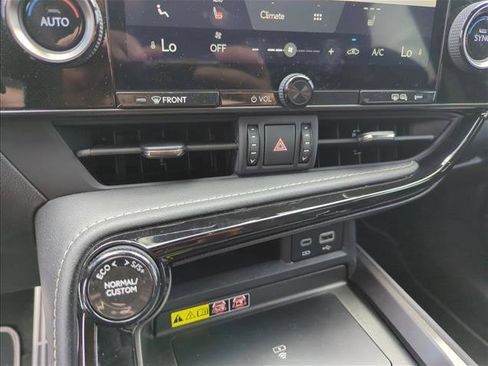 Used 2024 Lexus NX 350 F Sport image 12