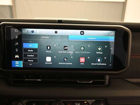 Used 2024 Jeep Wrangler Unlimited Rubicon image 21