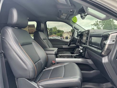 Used 2026 Ford F350 Lariat w/ Lariat Premium Package AWD/4WD image 17