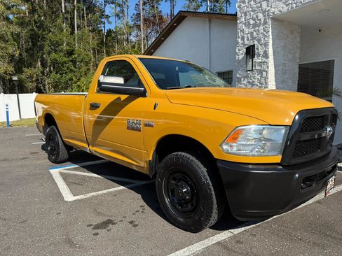 Used 2017 RAM 2500 Tradesman w/ Power & Remote Entry Group RWD image 15
