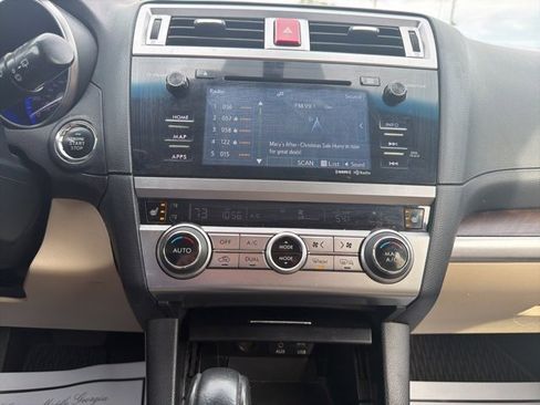 Used 2017 Subaru Outback 2.5i Limited image 26