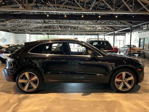 Used 2024 Porsche Macan S AWD/4WD image 6