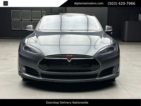 Used 2013 Tesla Model S Performance RWD image 10
