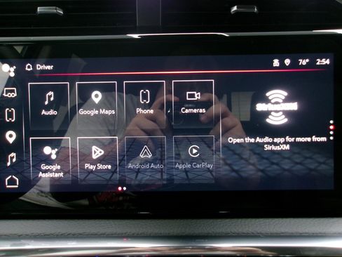Used 2025 GMC Sierra 1500 Denali AWD/4WD image 5