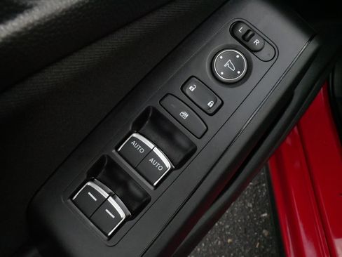 Used 2025 Honda Civic Sport image 19