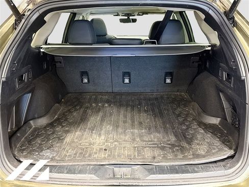 Certified 2023 Subaru Outback Onyx Edition image 28