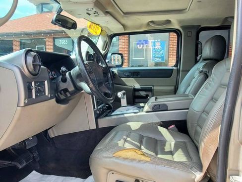Used 2003 HUMMER H2 w/ Preferred Equipment Group AWD/4WD image 14