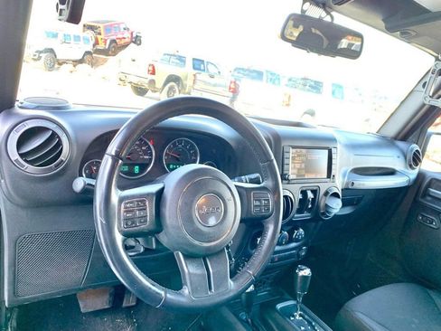 Used 2017 Jeep Wrangler Unlimited Sport w/ Quick Order Package 24S image 12