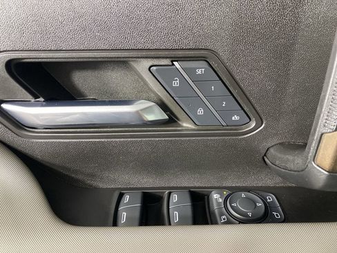 Used 2025 GMC Hummer EV 2X image 25