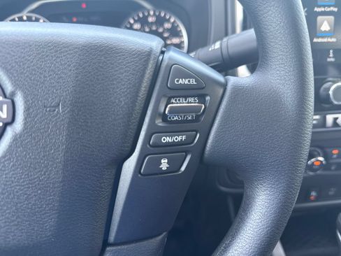 Used 2025 Nissan Frontier SV RWD image 30