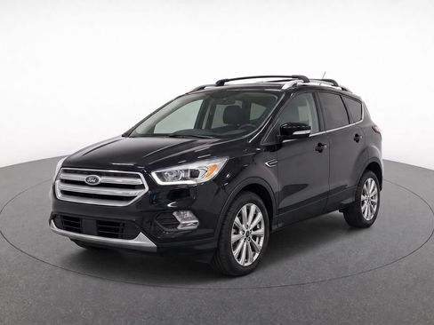 Used 2018 Ford Escape Titanium w/ Ford Safe & Smart Package AWD/4WD image 2